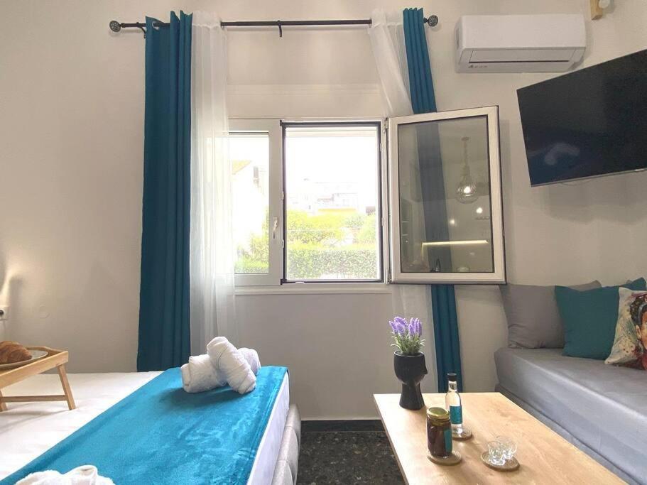 Artzy Petit Apartment Close To The Center Ираклион Экстерьер фото