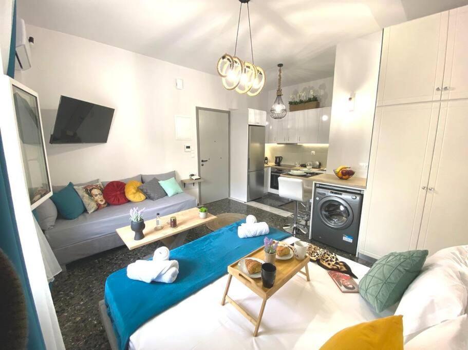 Artzy Petit Apartment Close To The Center Ираклион Экстерьер фото