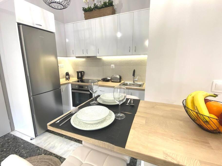 Artzy Petit Apartment Close To The Center Ираклион Экстерьер фото