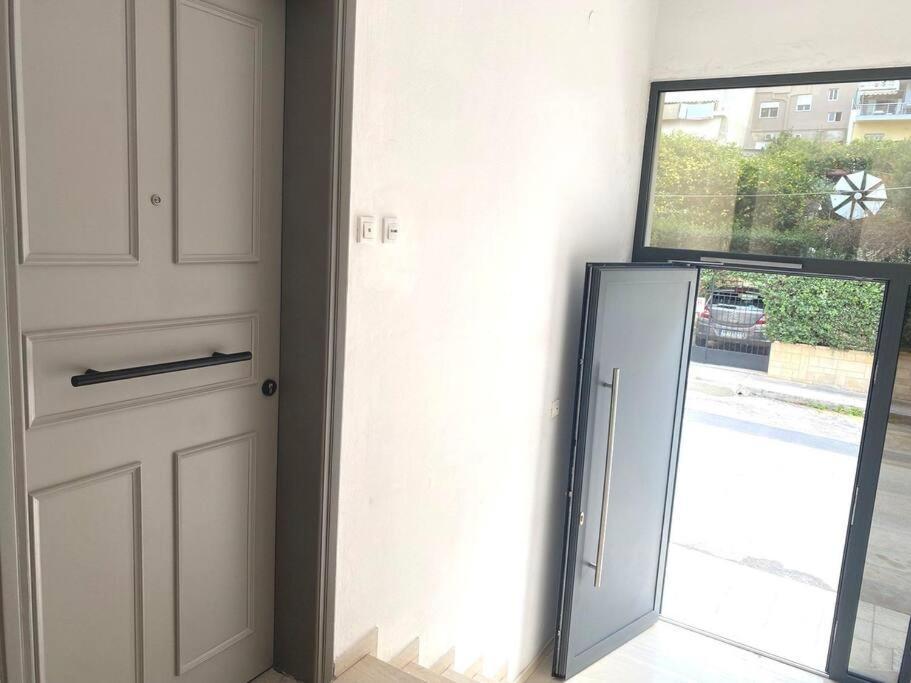 Artzy Petit Apartment Close To The Center Ираклион Экстерьер фото