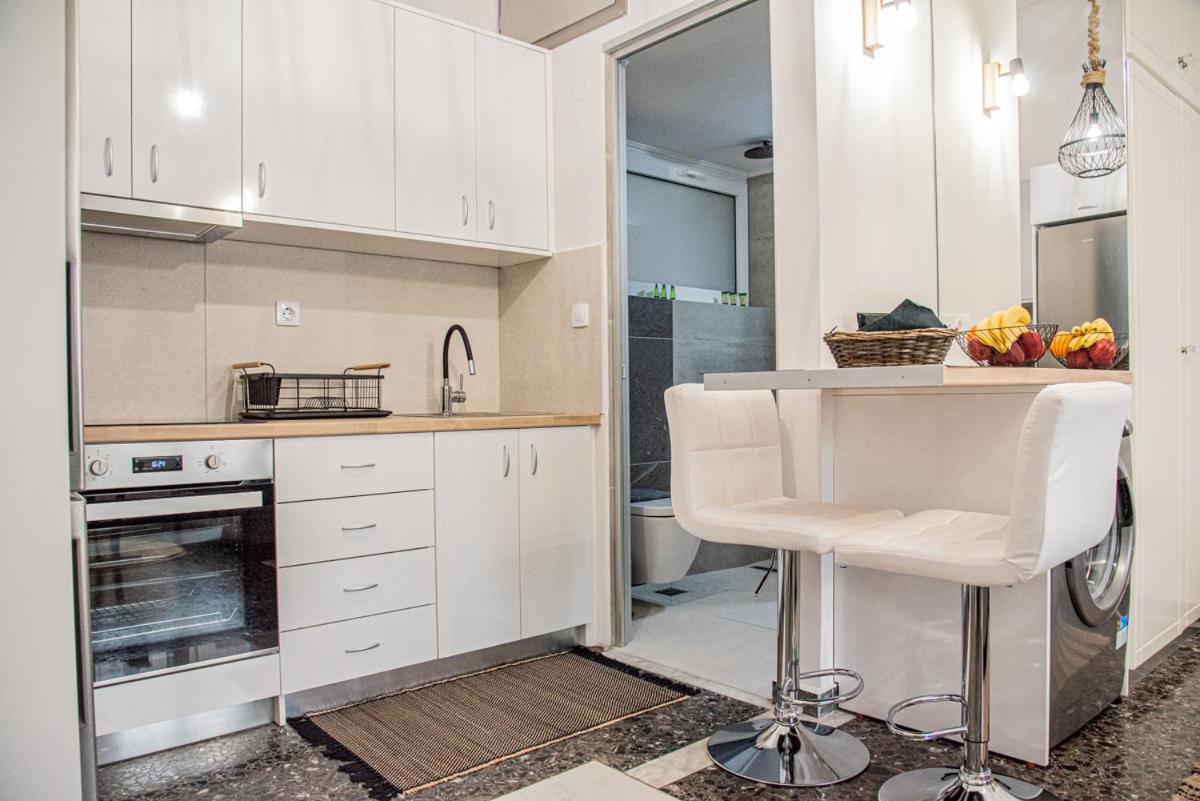 Artzy Petit Apartment Close To The Center Ираклион Экстерьер фото