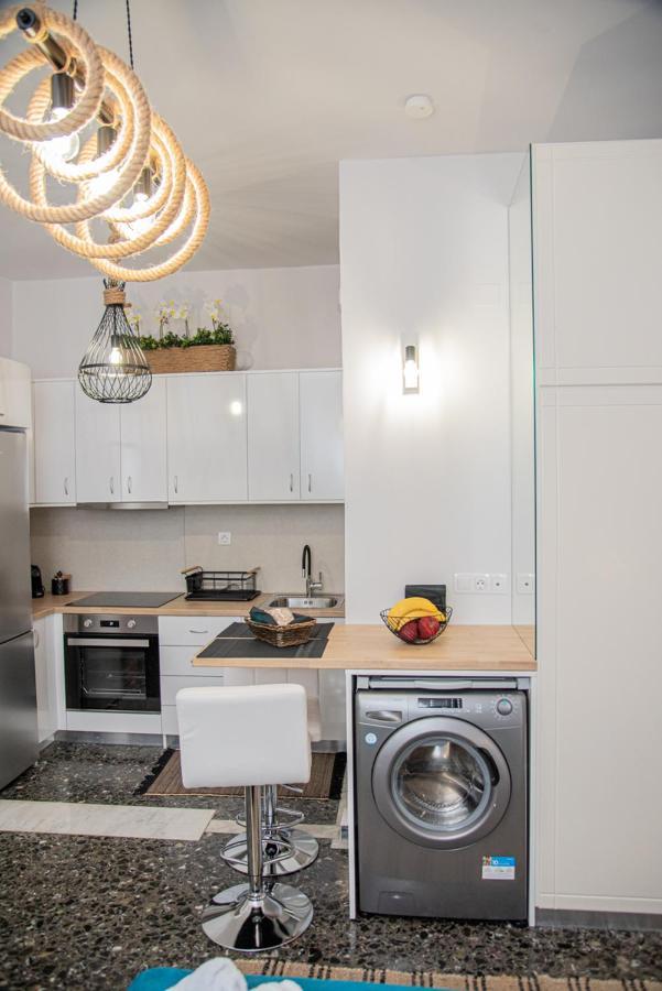 Artzy Petit Apartment Close To The Center Ираклион Экстерьер фото
