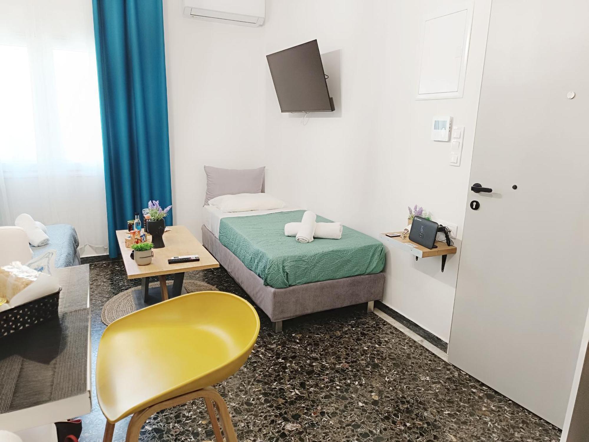Artzy Petit Apartment Close To The Center Ираклион Экстерьер фото